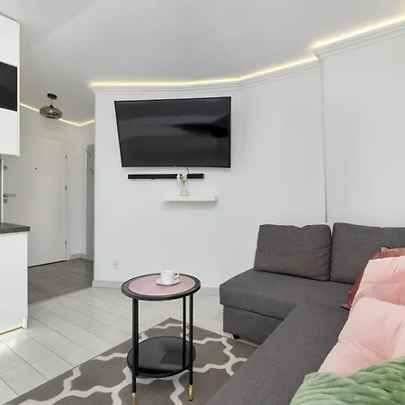 Appartement Cosy With Parking & Balcony By Renters Sopot