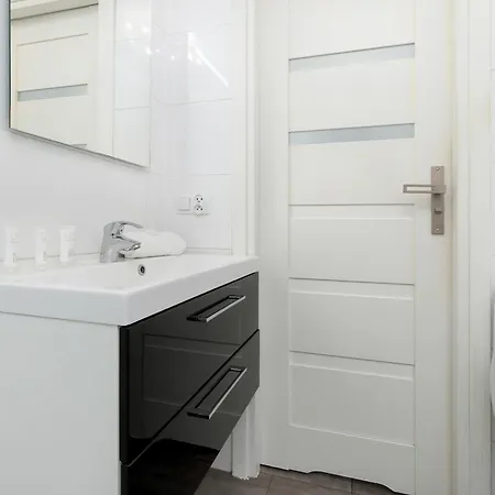 Cosy With Parking & Balcony By Renters Appartement Sopot
