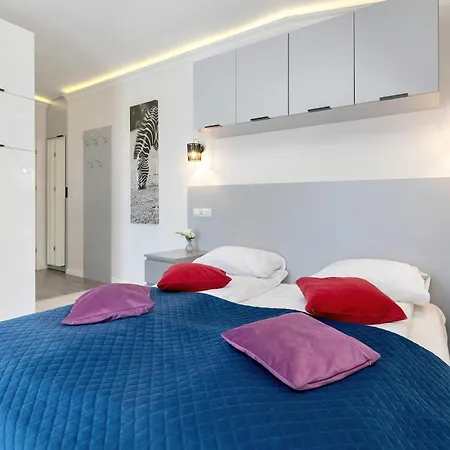Cosy With Parking & Balcony By Renters * Sopot