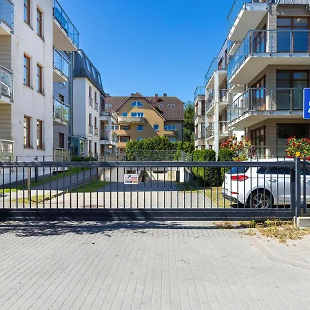 Cosy With Parking & Balcony By Renters Sopot